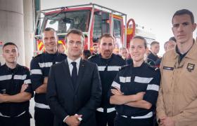 Campagne feux de forêts 2023 - Le Président de la République rencontre les marins-pompiers